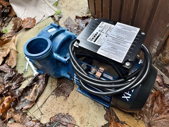 Faulty pump replaced (image 3 of 5)