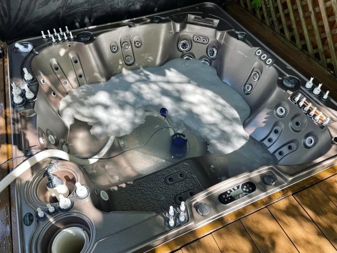 What Are Common Problems With Hot Tubs Image